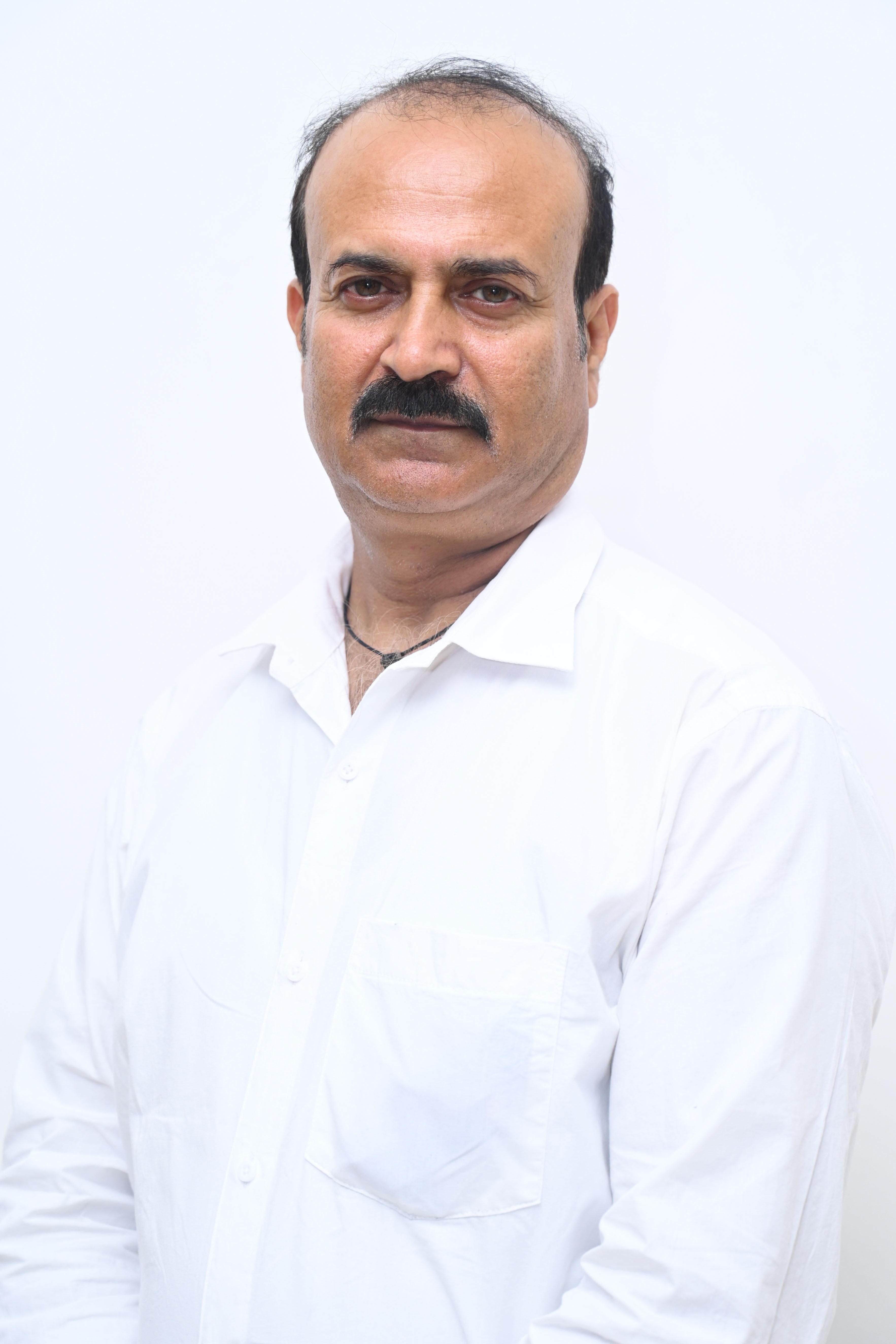 Dr. Prakash Kumar